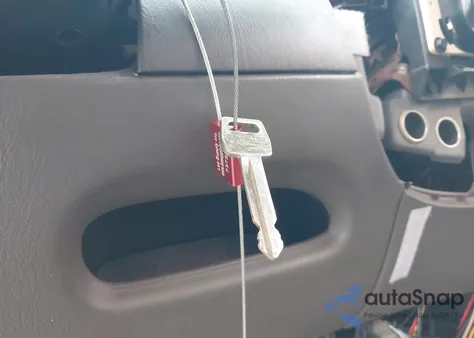 1998 Ford F-150 Lariat/Standard/Xl/Xlt z USA, uszkodzony, nr VIN 1FTZF1761WKB09120